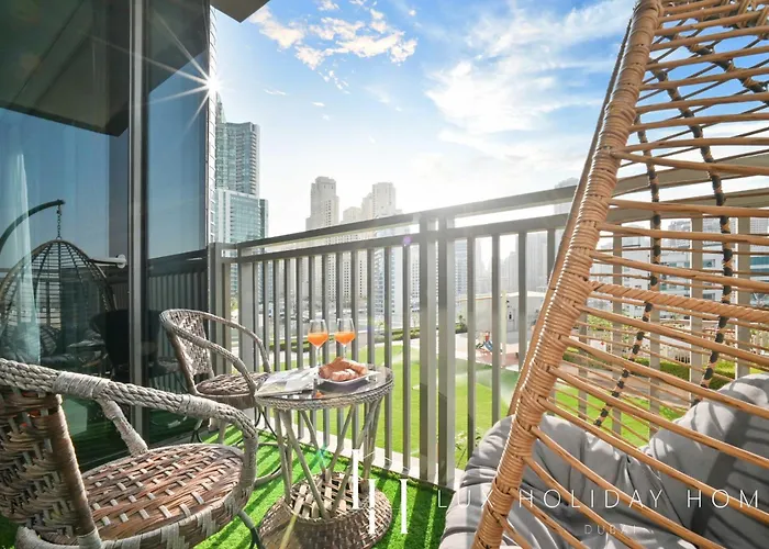 Lux 52 42 Deluxe Marina View Suite 1